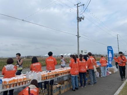 ランナーの皆さんに精いっぱいのエールを送りました！