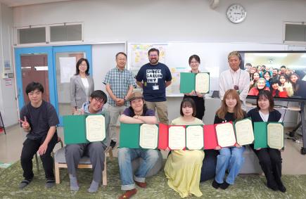 外国語インテンシブコース修了式の様子