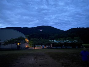 【写真5】大沢コミュニティセンターから見える大文字