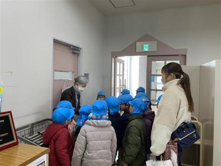 ちょっぴり緊張の様子