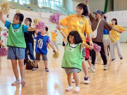 みんなでチアダンス体験！
