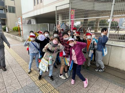 帰校した子どもたち。12月の活動も楽しみですね。