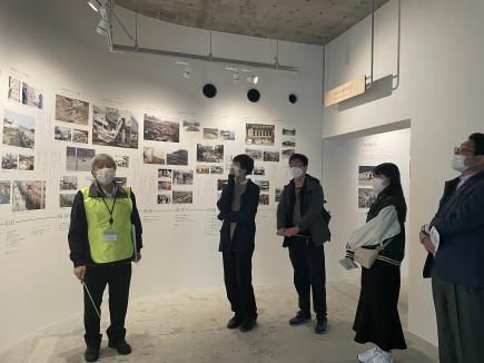 みやぎ東日本大震災津波伝承館内での様子