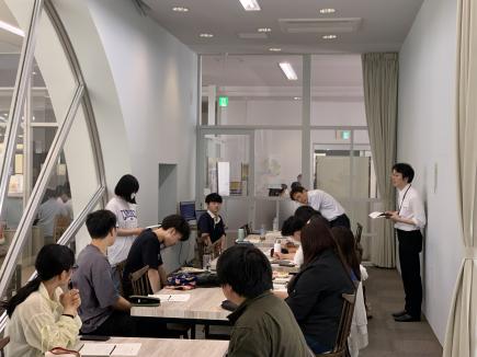 自分の関心分野やAIでやってみたいことを発表し合いました