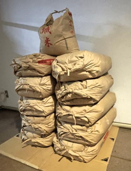 １０袋＋α、計３００ｋｇ超！