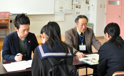 志望学科の先生に疑問をぶつけてよう！