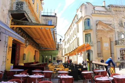 アルルのカフェテラス（撮影・正田倫顕）