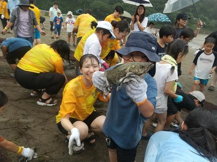 楽しいことに、みんなでチャレンジ！